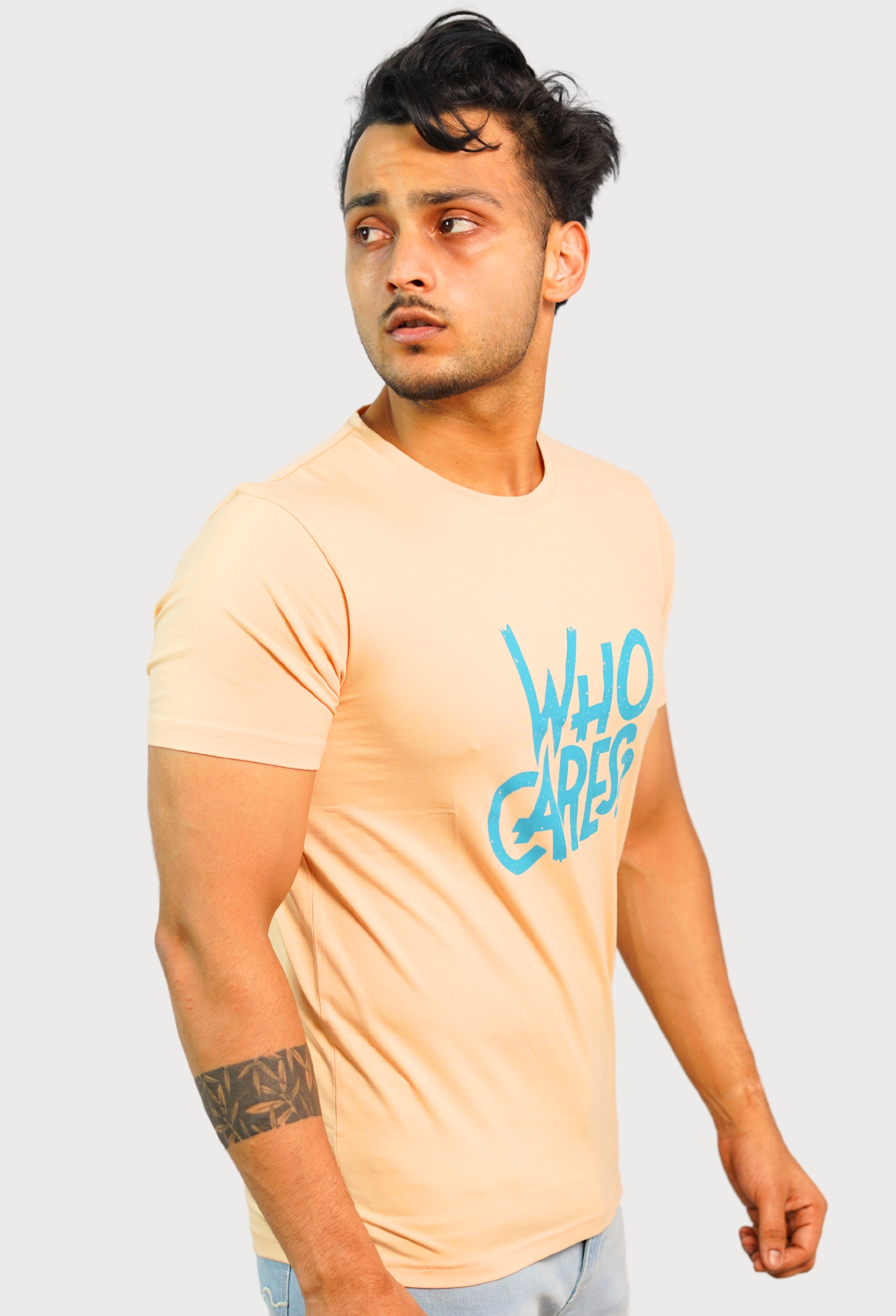 WHO CARE IVORY ELITE T-SHIRT WHO CARE IVORY ELITE T-SHIRT