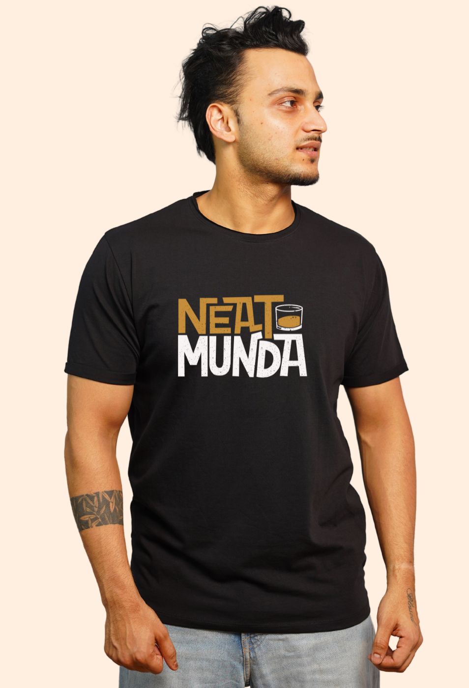 NEAT MUNDA PURE BLACK CLASSIC T-SHIRT