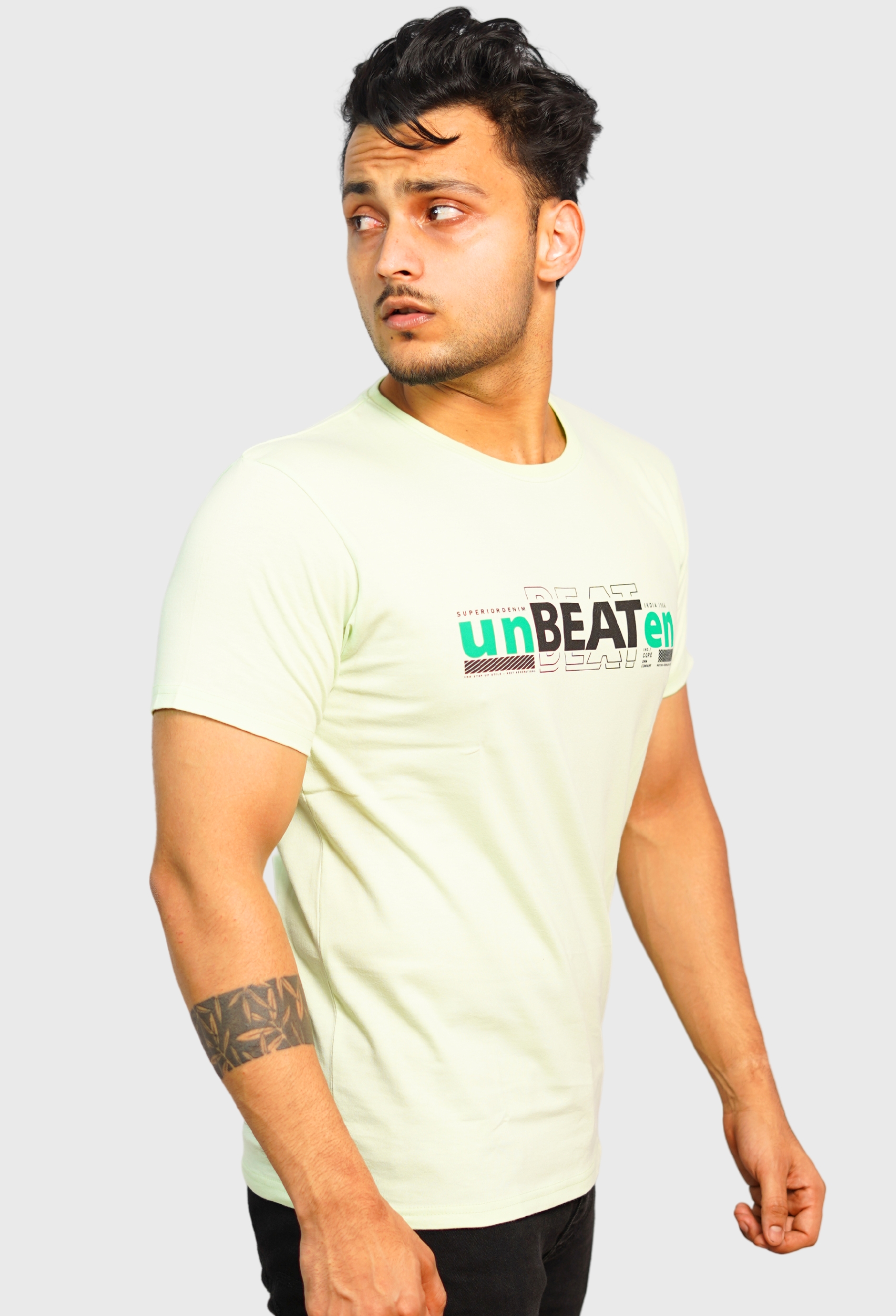 UNBEATEN FRESH GREEN CLASSIC T-SHIRT