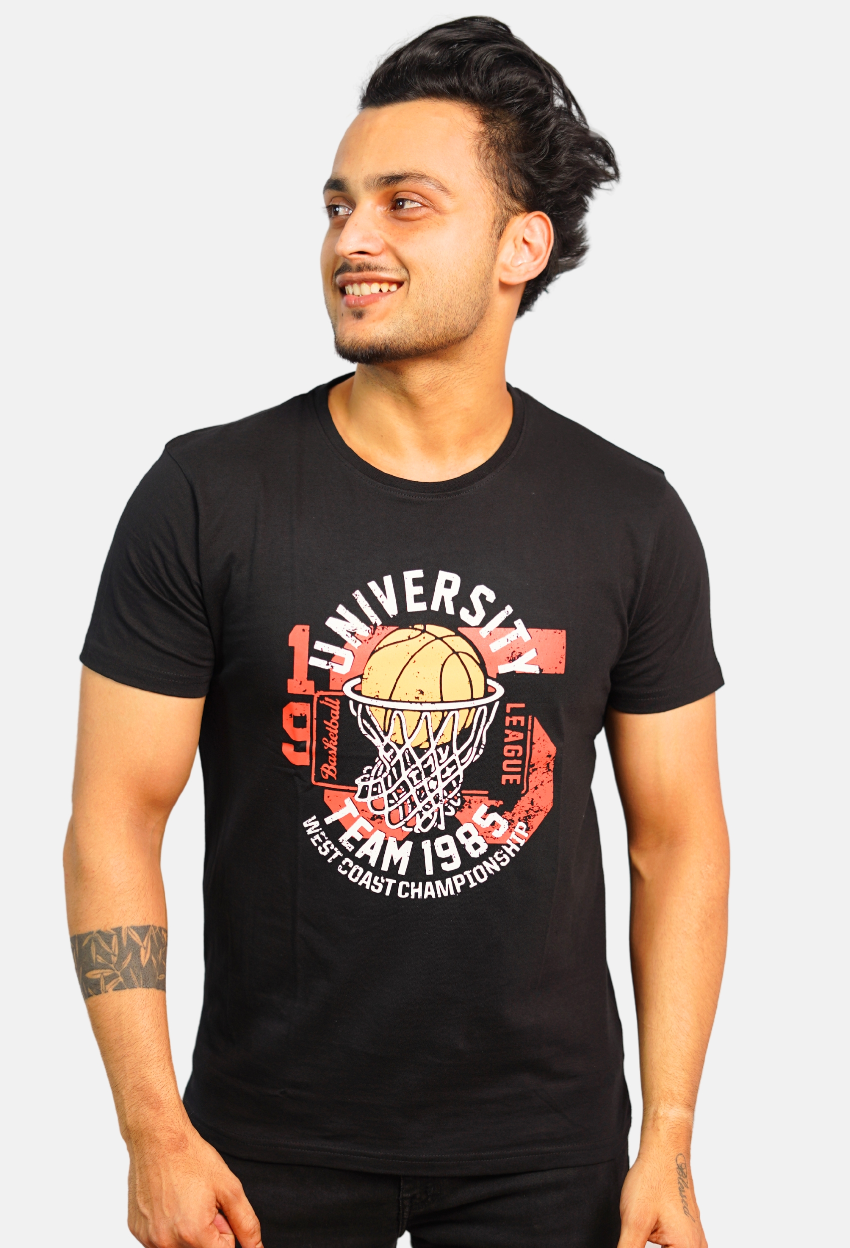 UNIVERSITY TEAM 1985 PURE BLACK CLASSIC T-SHIRT